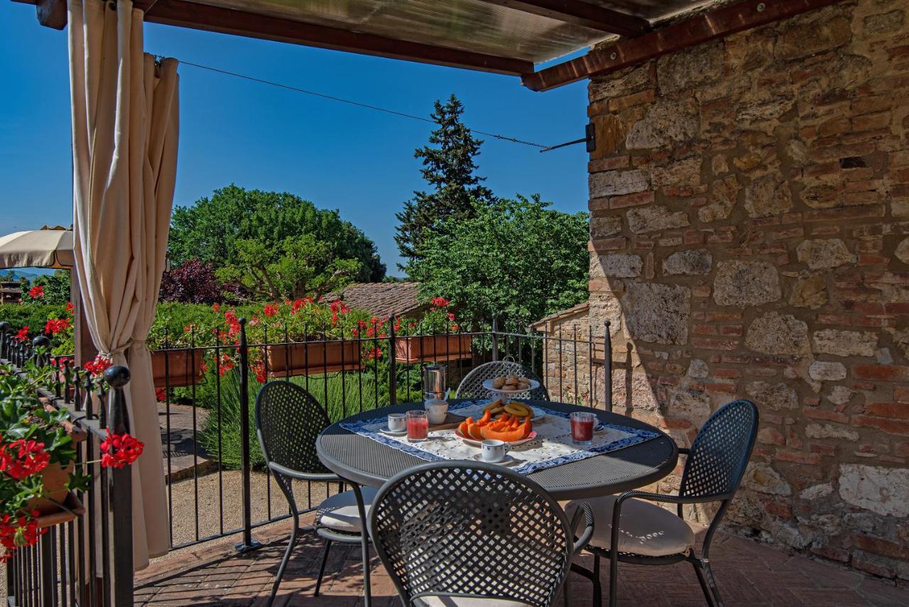 Agriturismo Casavaiano Gambassi Terme Luaran gambar
