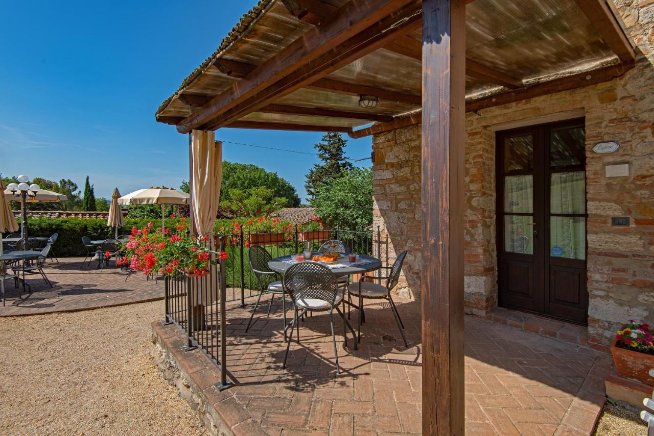 Agriturismo Casavaiano Gambassi Terme Luaran gambar