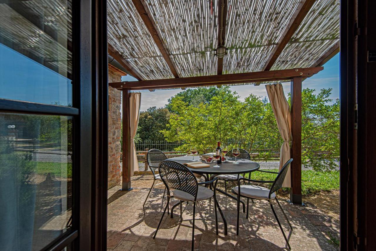 Agriturismo Casavaiano Gambassi Terme Luaran gambar