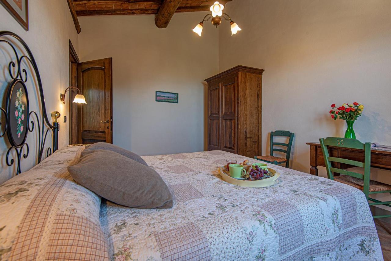 Agriturismo Casavaiano Gambassi Terme Luaran gambar